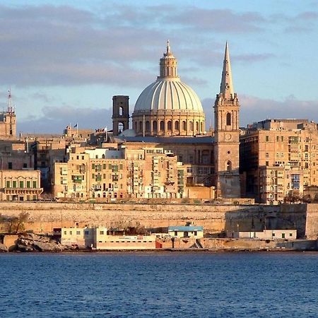 Perfect Location, Idyllic 2Br Apartment Sliema Dış mekan fotoğraf
