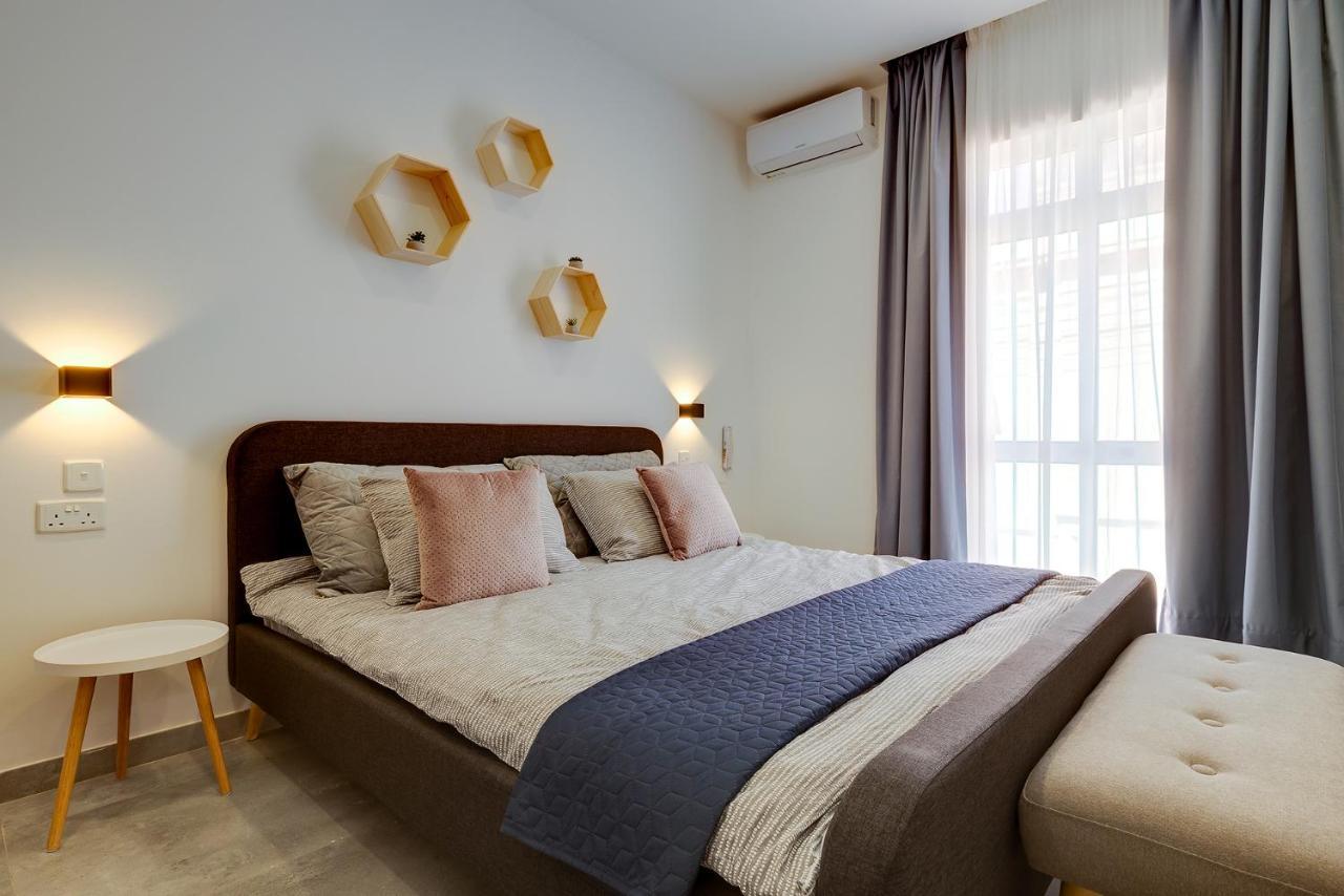 Perfect Location, Idyllic 2Br Apartment Sliema Dış mekan fotoğraf