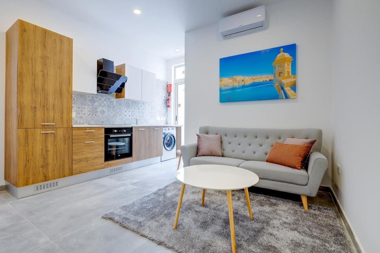 Perfect Location, Idyllic 2Br Apartment Sliema Dış mekan fotoğraf