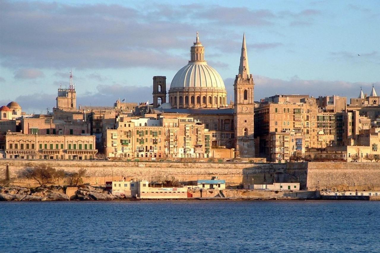 Perfect Location, Idyllic 2Br Apartment Sliema Dış mekan fotoğraf